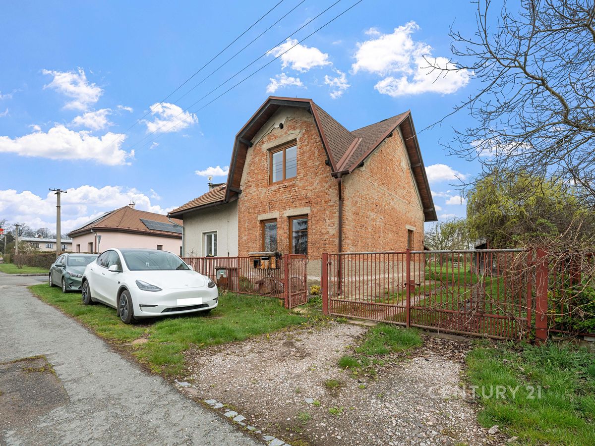 Prodej rodinného domu 128 m², pozemek 1243 m²